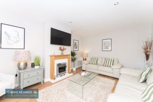 Sitting Room- click for photo gallery